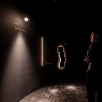 A concept that guides through space