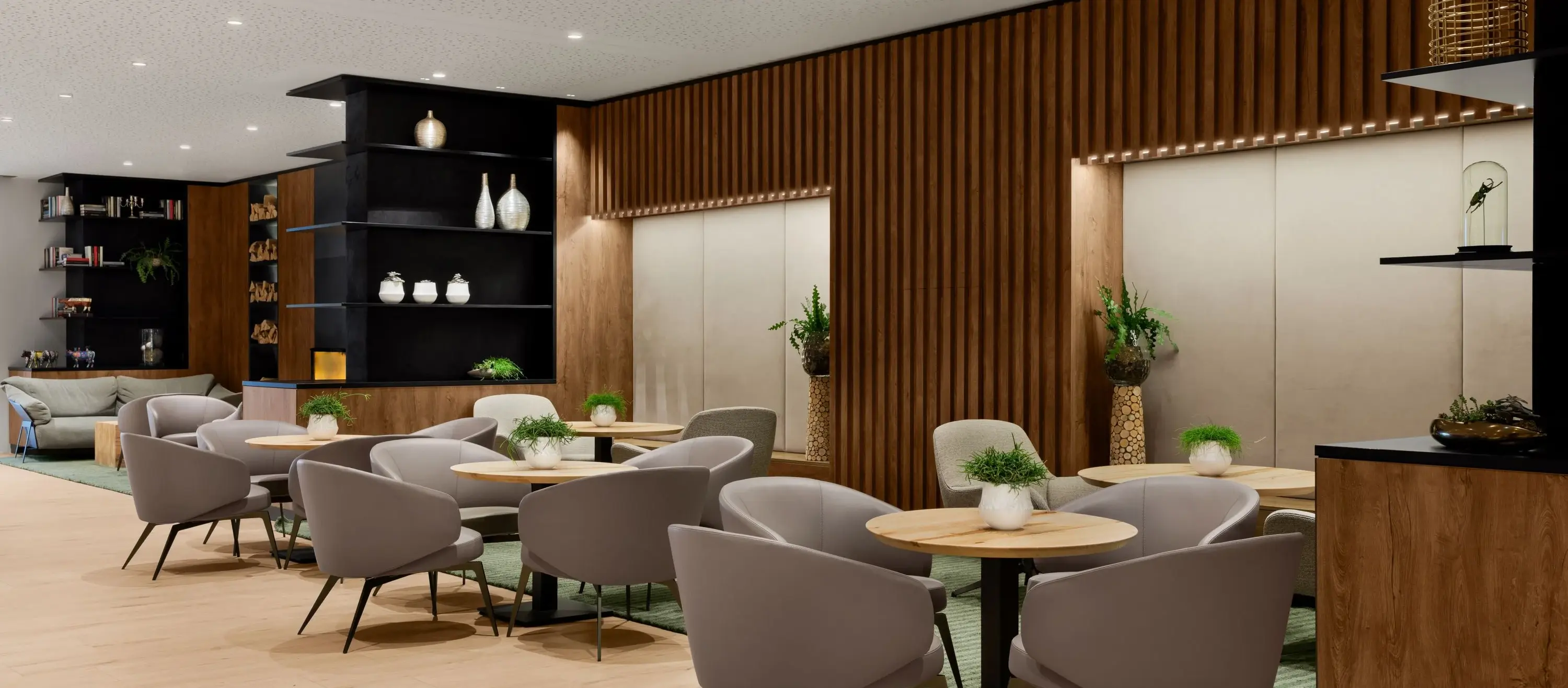pro_achotel-marriott_05_invader_ret