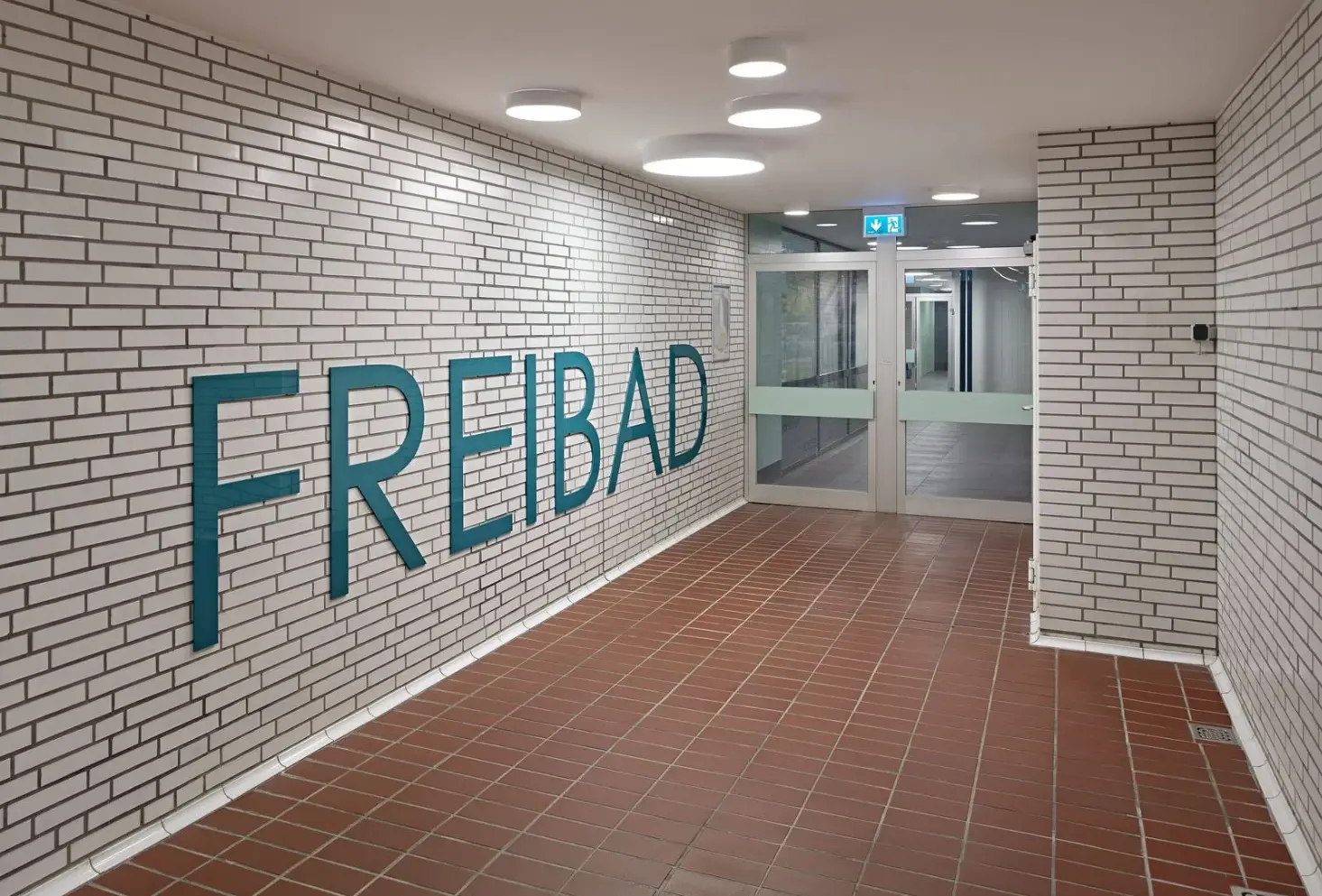 prolicht_sign_01_aqua_sol_kempen_2015