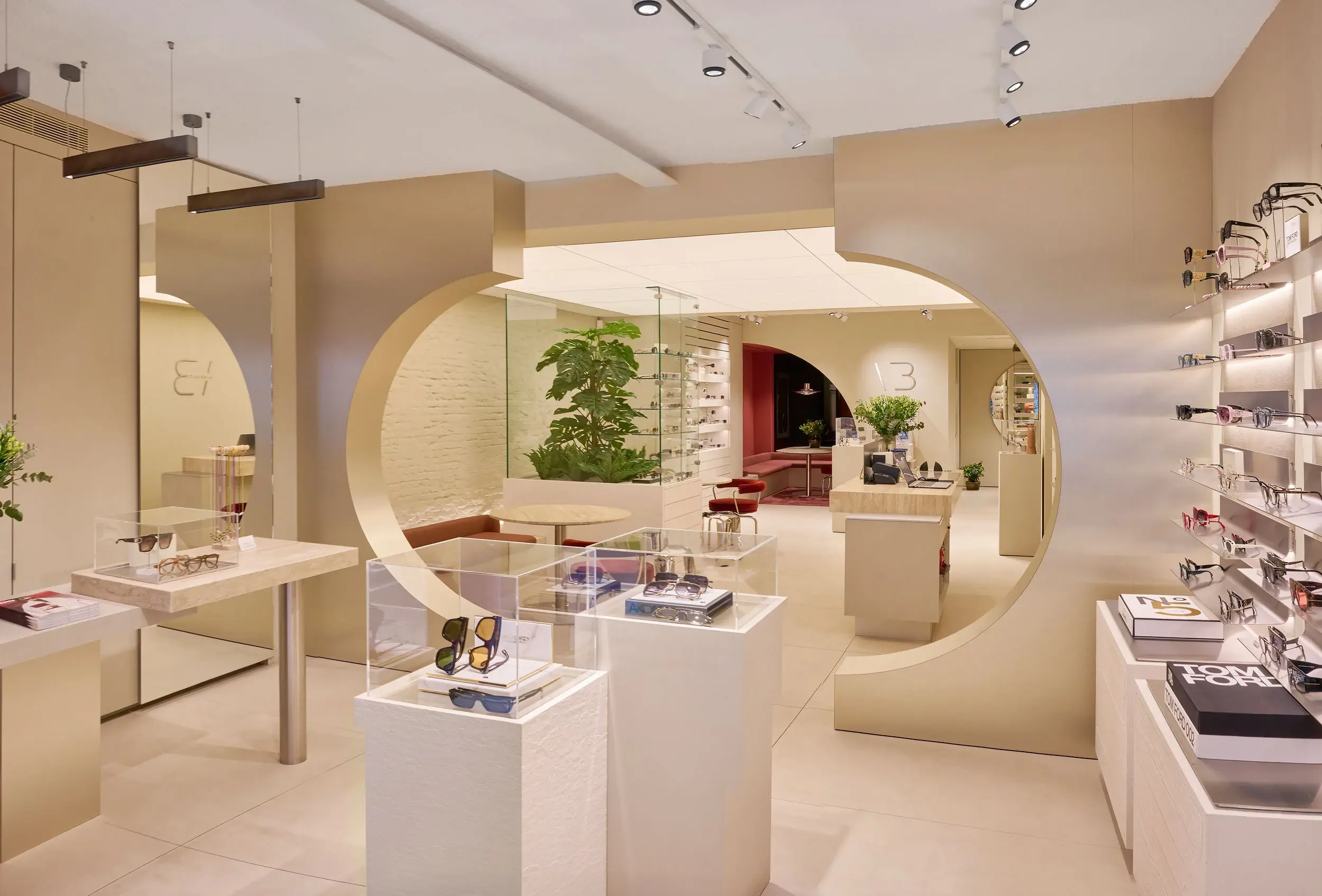 vandenblack-eyewear-shop-beleuchtung-oiko-slider_fashion