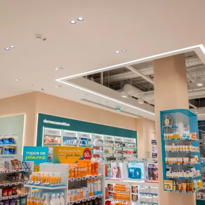 wells-garrett-einkaufszentrum-retail-spot-verkaufsbereich-slider-magiq-centriq-imagine-mechaniq