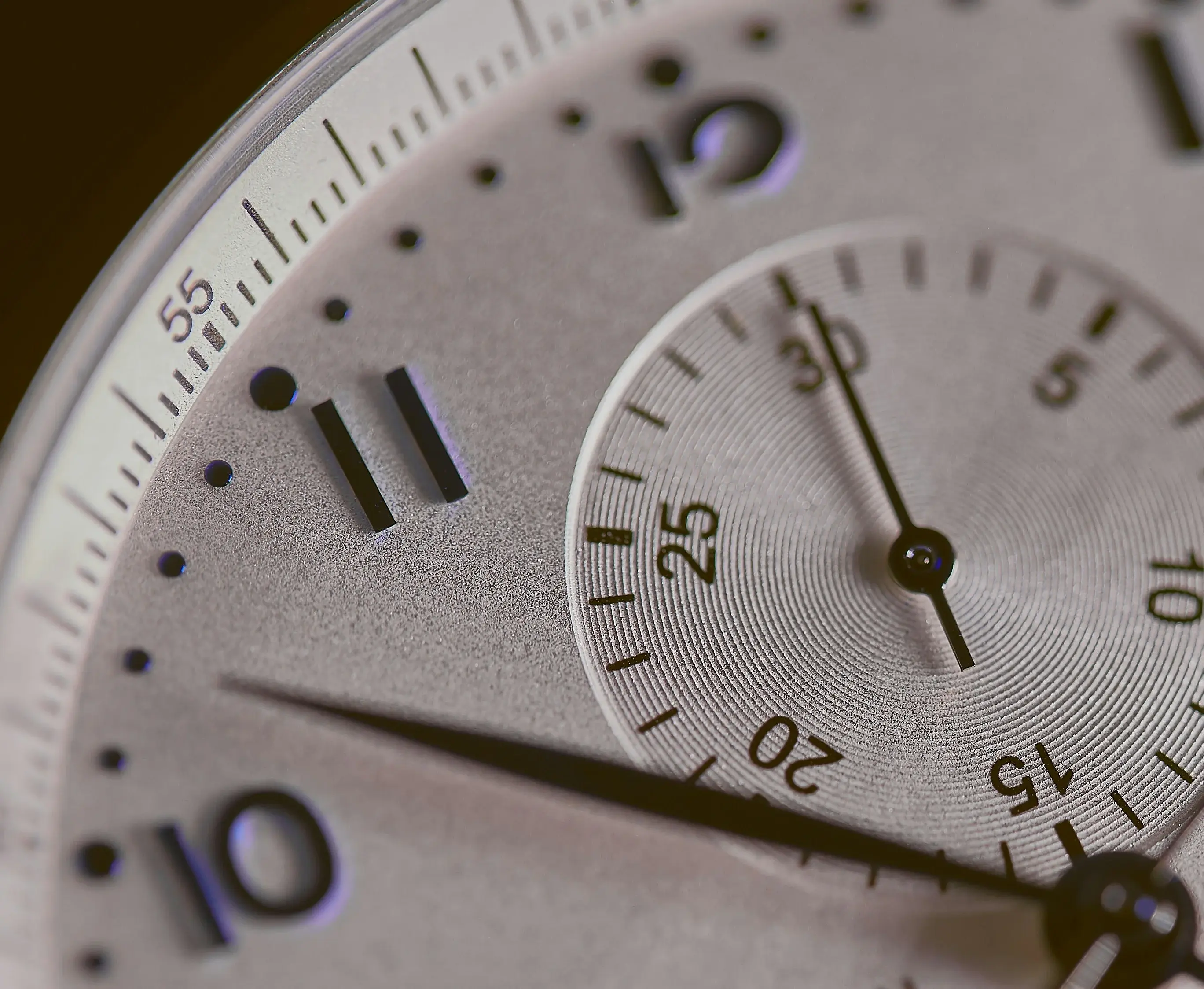 La lumière parfaite en un temps record :
Configuré en quelques minutes, produit dans notre speed factory !